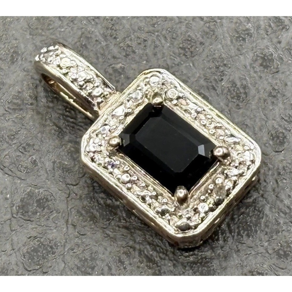 Ross Simons Vermeil Sterling Silver 925 Dark Blue Sapphire Diamond Pendant Halo